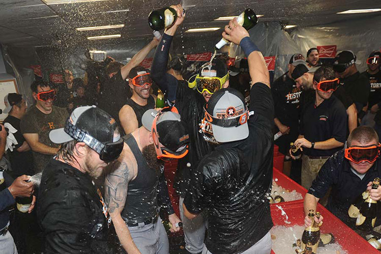 Astros se instalan en la Serie de Campeonato de la Liga Americana