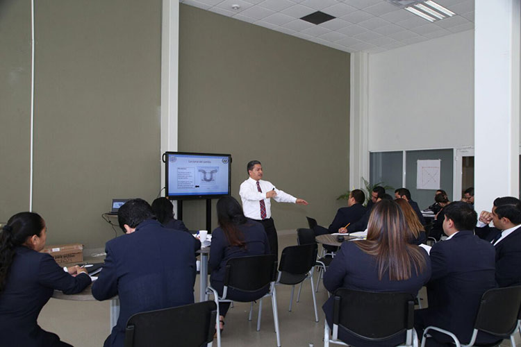 Capacitan a personal de C-3 contra prácticas de corrupción