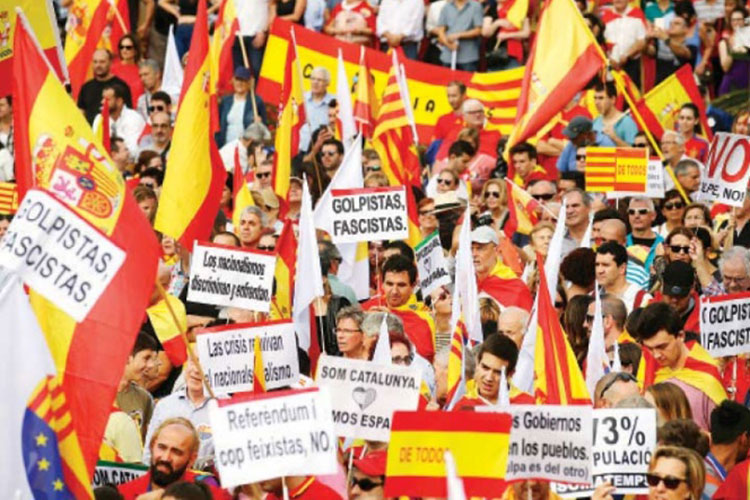 Empresas catalanas escapan de la incertidumbre