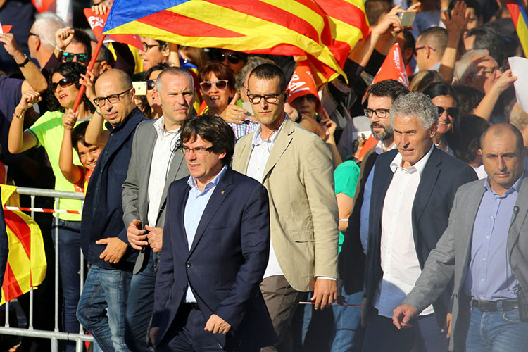 Puigdemont decide no asistir al Senado de España