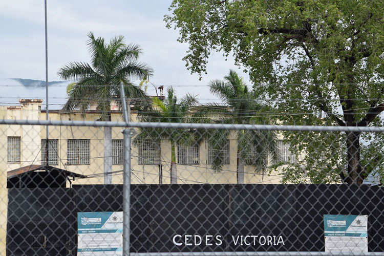 Punto por Punto Que se queden los pluris