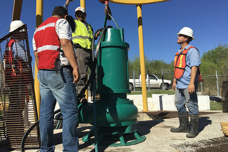Reemplaza COMAPA equipos dañados por la creciente del Río Bravo