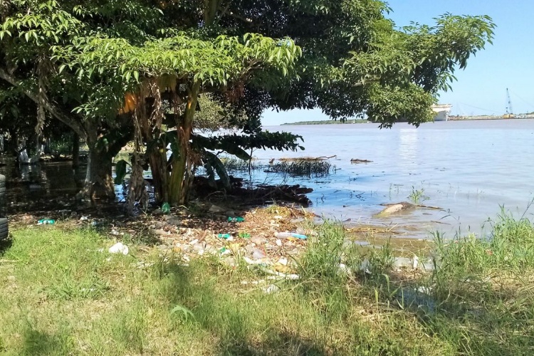 También en Ciudad Madero se desbordó el río Pánuco