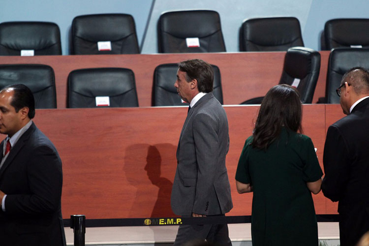 Confirma Televisa salida de Azcárraga