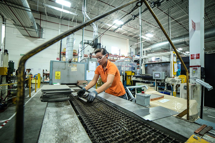 Presenta crecimiento importante la industria maquiladora de NLD