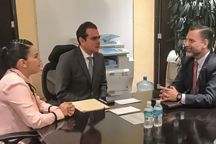 Gestiona alcalde y diputada federal recursos para Nuevo Laredo