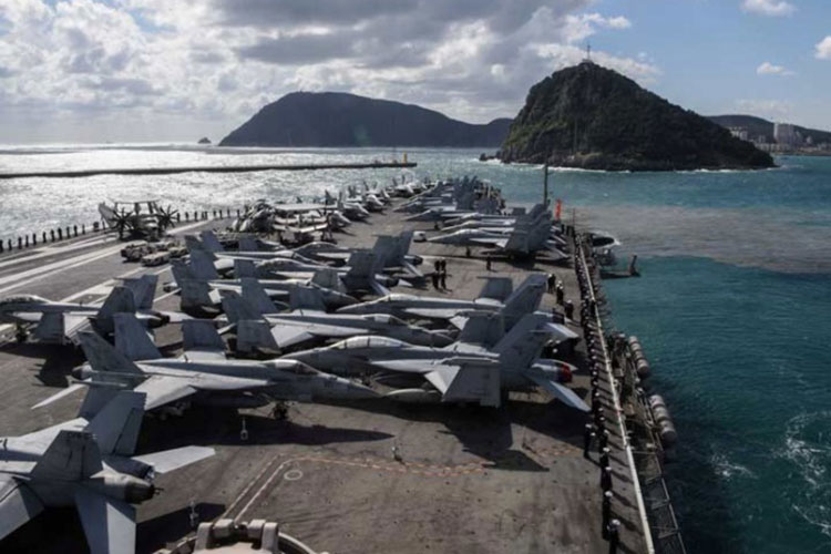 EU advierte a Norcorea que recibirá una respuesta militar masiva