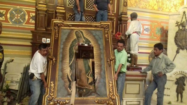 Destruye lienzo de 86 años de la Virgen María