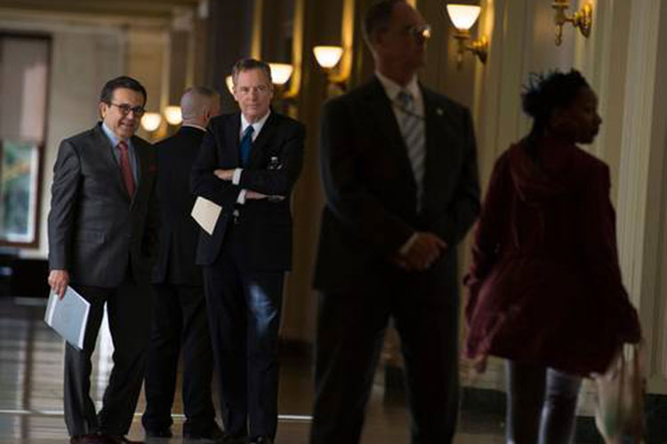 EU culpa a México y Canadá del poco avance en el TLCAN