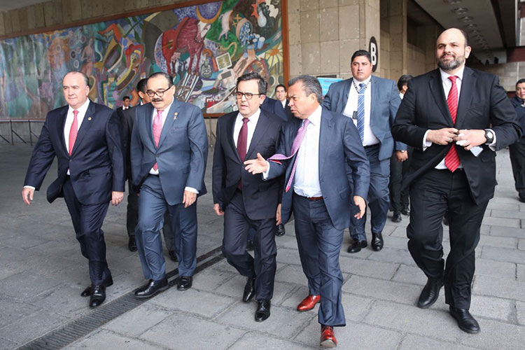 Renegociación del TLCAN podría extenderse a 2018: Guajardo