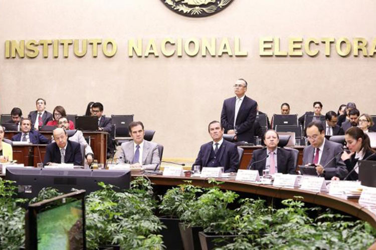 ​Se han registrado 59 independientes por la presidencia ante INE