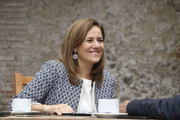 Zavala se registra como aspirante a candidatura independiente