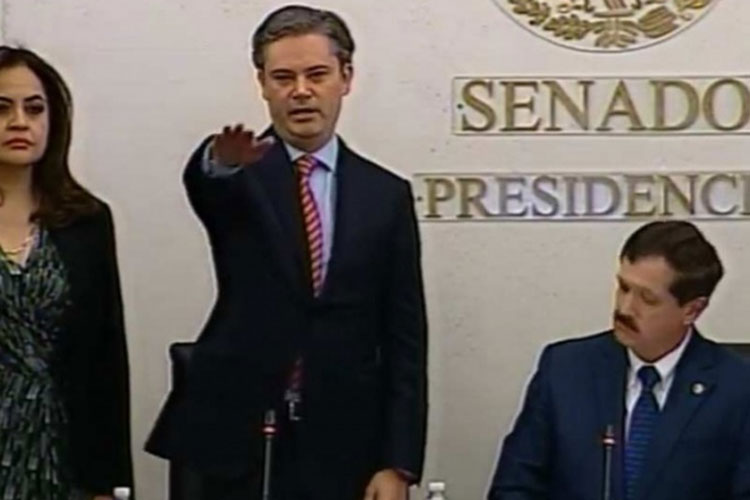 Comparece Nuño ante Comisión de Educación del Senado