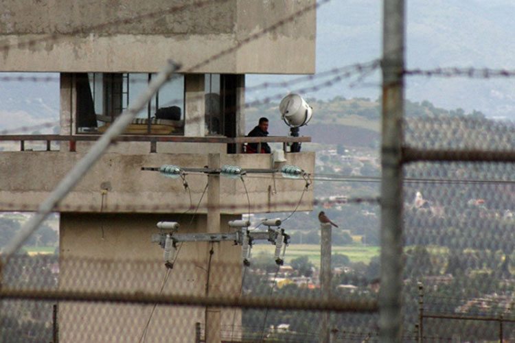 Se registra motín en penal de Chiconautla, en Ecatepec