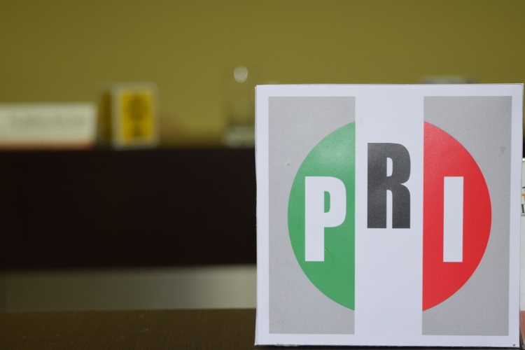 Se desata la fiebre en el PRI; Hay 129 aspirantes
