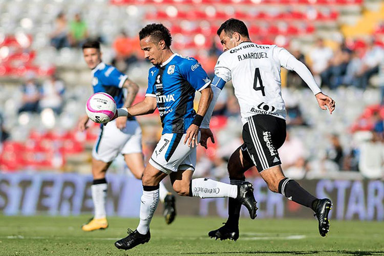Gallos y Atlas, en intenso empate