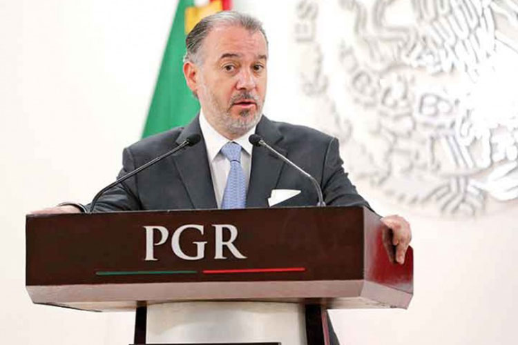 Investiga la PGR por corrupción a 1,937 funcionarios