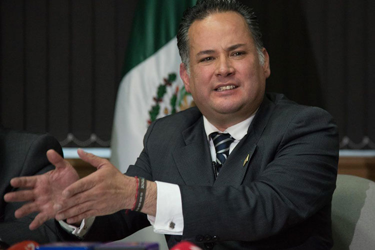 Senado escuchará versiones de Elías Beltrán y Santiago Nieto