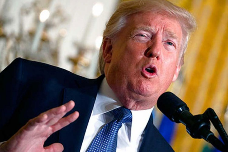 Llama Trump ‘voluntario de bajo nivel y mentiroso’ a exasesor