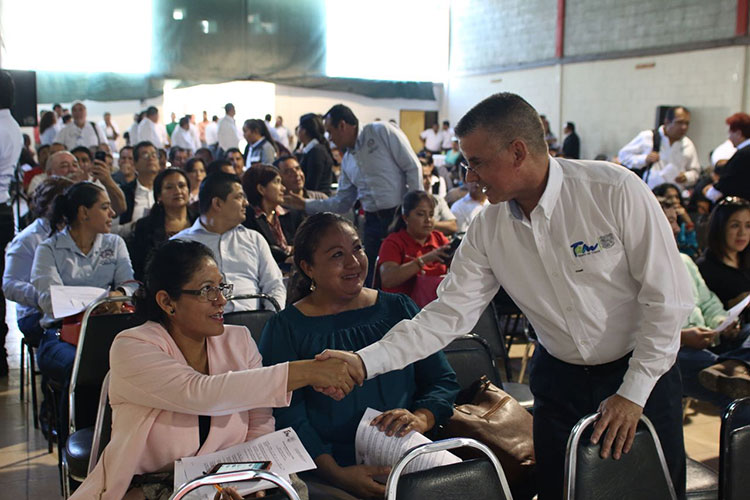 Docentes de Secundarias participaron en Encuentro para accionar el MET
