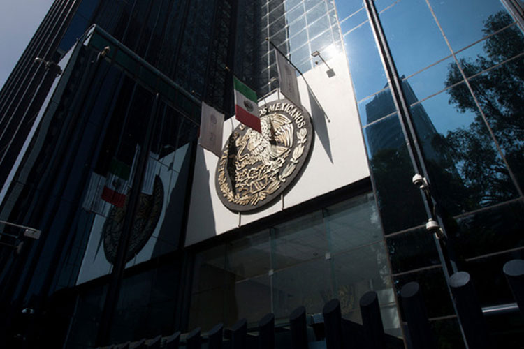 Detienen a empresario vinculado a red de lavado de dinero