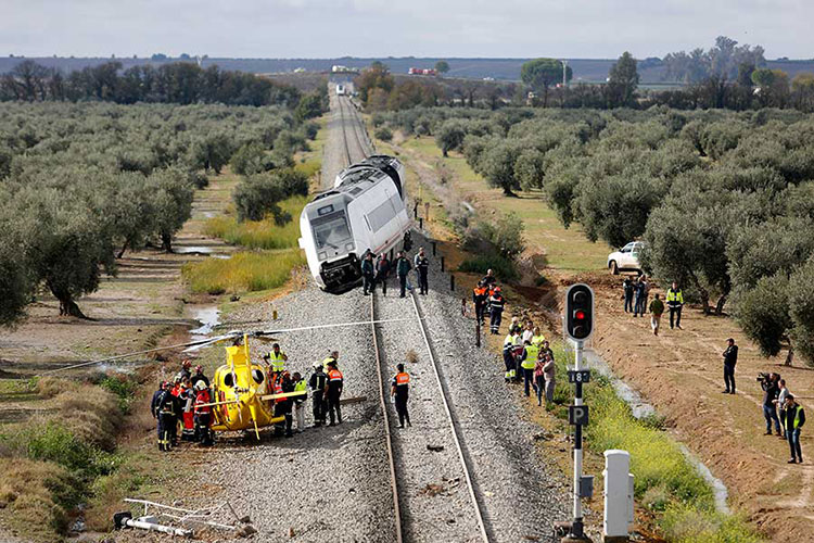 Accidente de tren en España deja 27 heridos