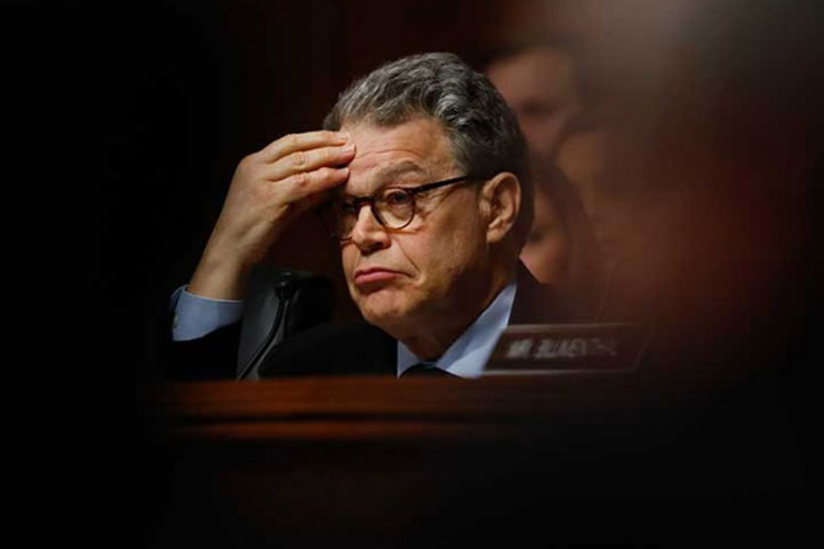 Senador demócrata evade acusaciones de abuso sexual