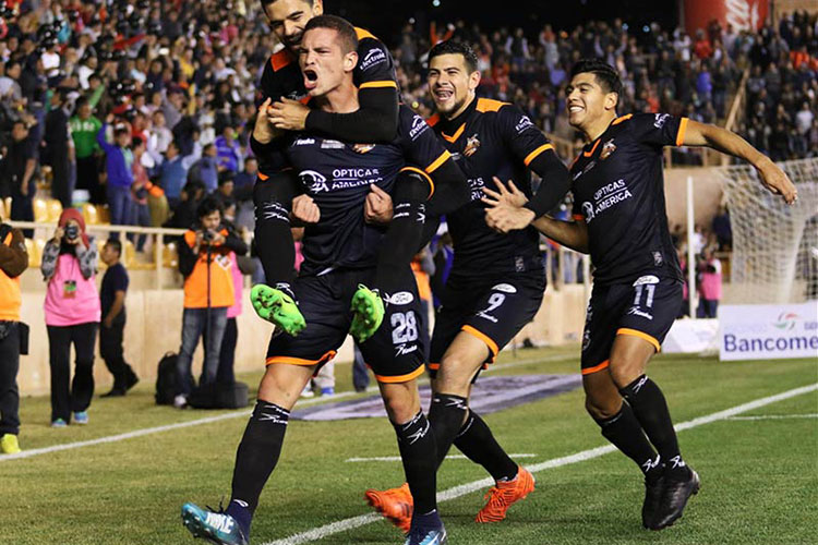 Alebrijes ‘pega primero’ en la final del Ascenso MX ante Bravos