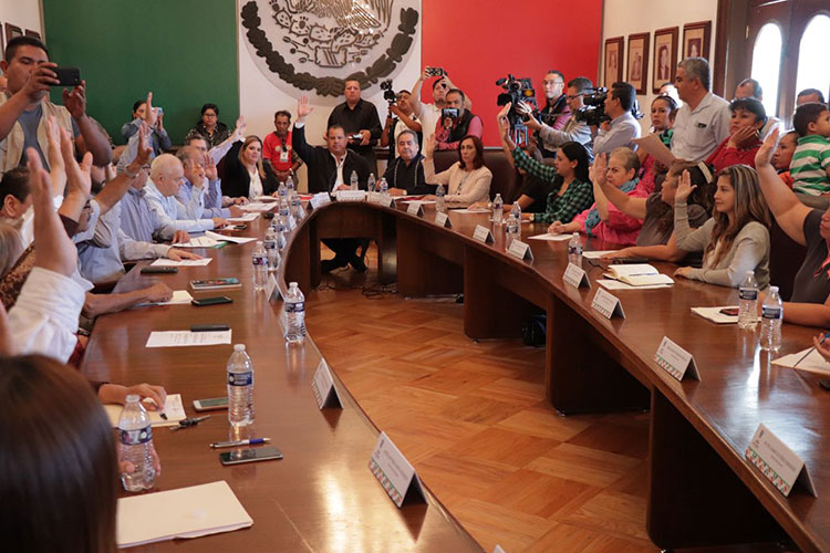 Aprueban Presupuesto por 845 mdp al Gobierno de Almaraz