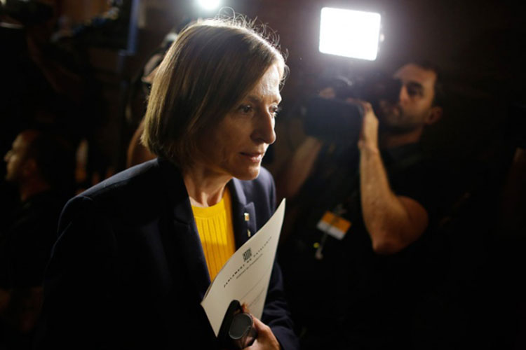 Piden prisión sin fianza para presidenta del Parlamento catalán