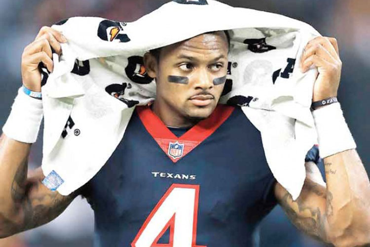 Deshaun Watson, fuera el resto de la campaña