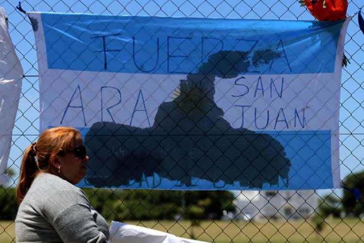 Armada argentina pone fin a rescate de tripulantes de submarino