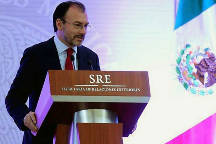 Videgaray pide no confundir presentación de secretarios