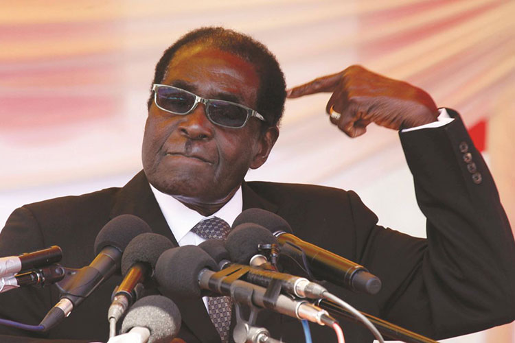 Presidente de Zimbabue acepta dimitir tras 37 años en el poder