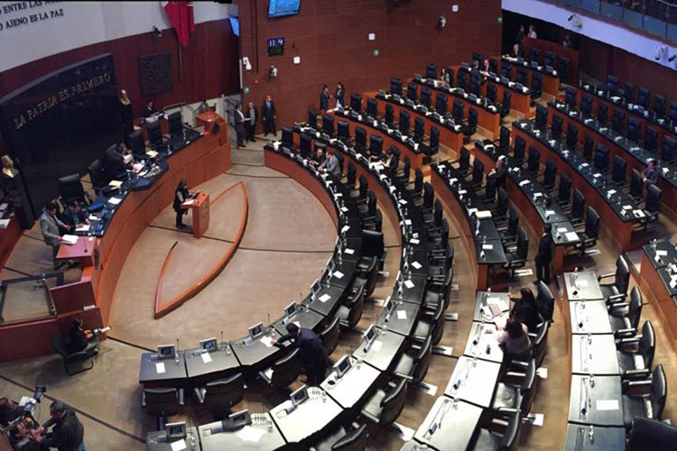 Senado aprueba en comisiones eliminar pase automático en Fiscalía