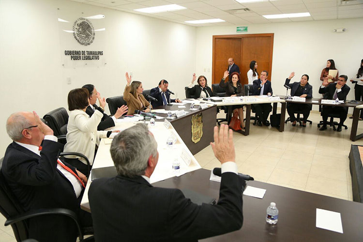 Dictaminan iniciativas de Ley de Ingresos 2018; ahora al pleno