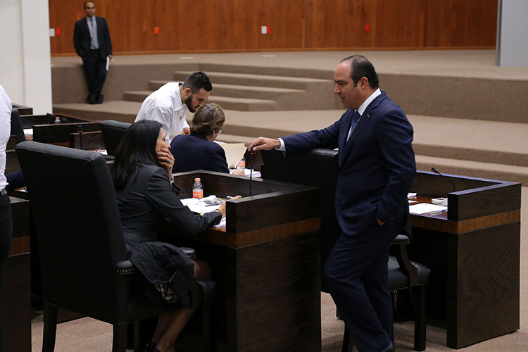 Impuestos van a desalentar inversión, advierte Etienne