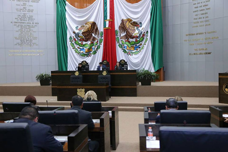 ‘Congelan’ 31 dictámenes en el Congreso
