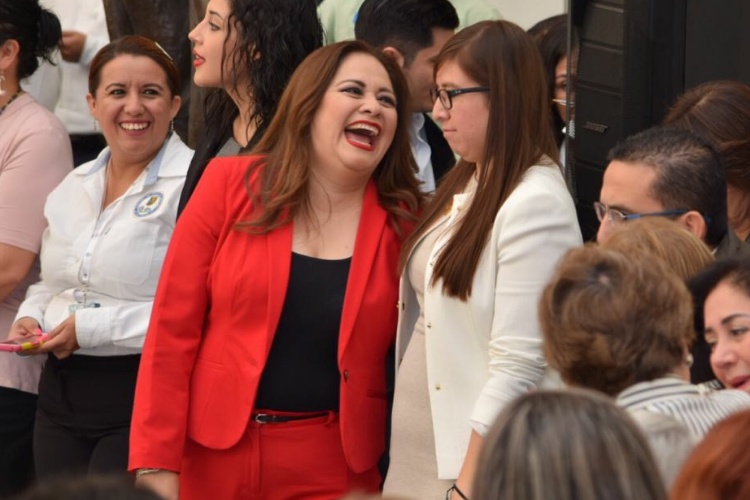 Diputada del PRI critica renuncia de subsecretario de Educación