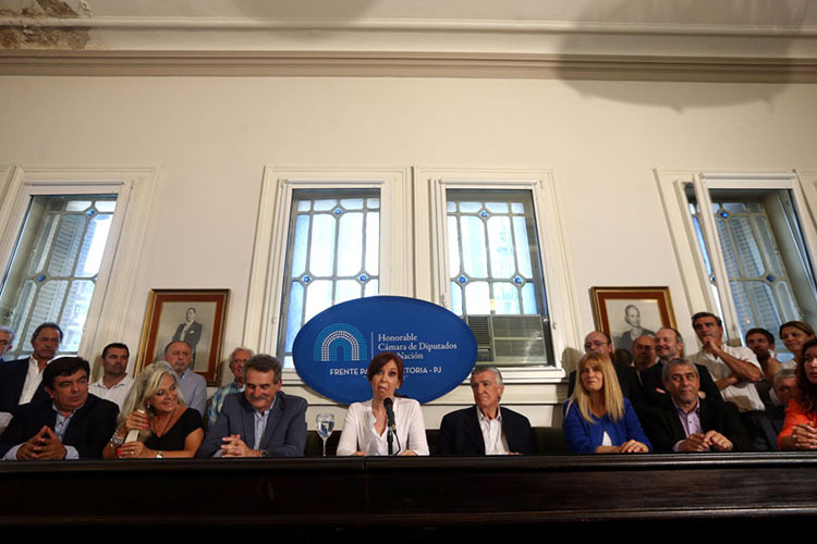 Orden de detención es un exceso: Cristina Fernández