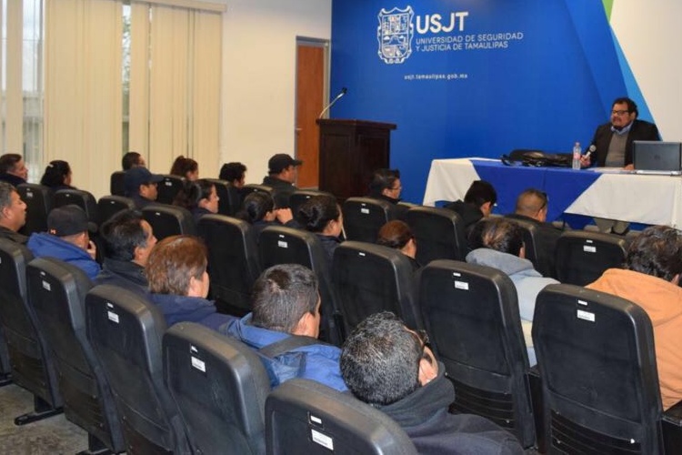 Imparten cursos a Policías Estatales sobre libertad de expresión