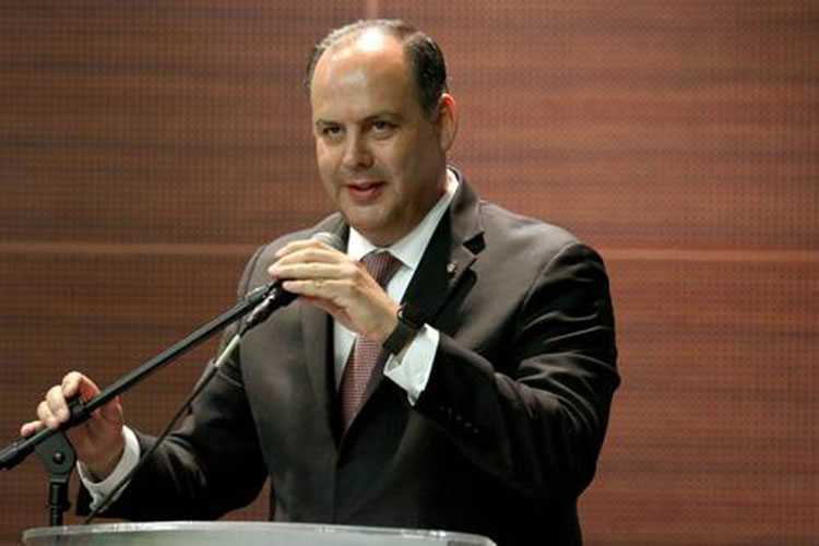 El Presidente sólo ha cumplido 40% de promesas de campaña: IP