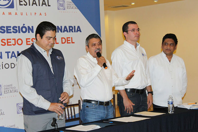 INE de rodillas ante el PRI, asegura Acción Nacional