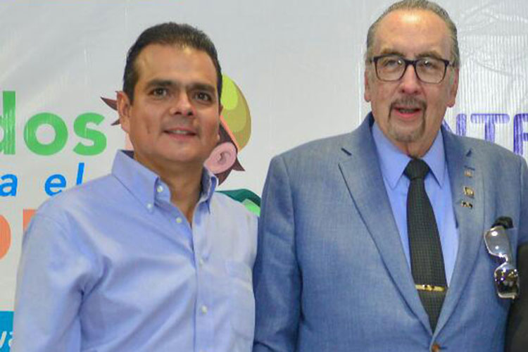 Reconoce Frank Devlyn la unión de Rivas con sociedad e IP