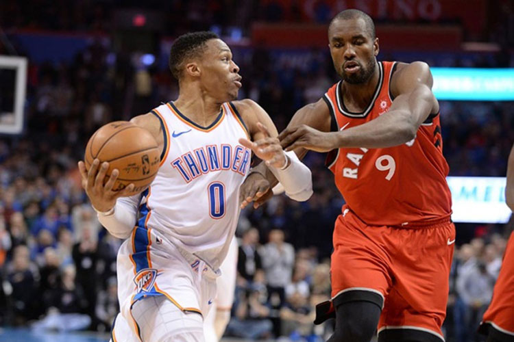 Westbrook firma ‘doble doble’ en victoria del Thunder sobre Toronto