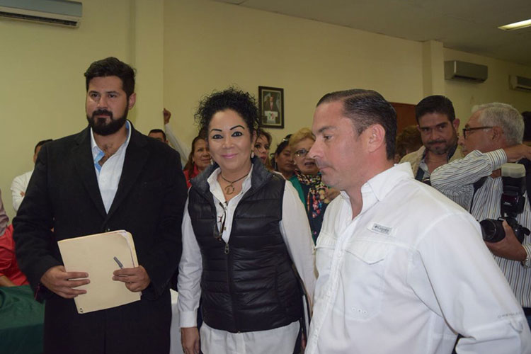 Tumba PRI aspiraciones de Miguel Cavazos Guerrero