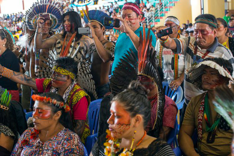 Atacan iglesia en Perú antes de llegada del Papa