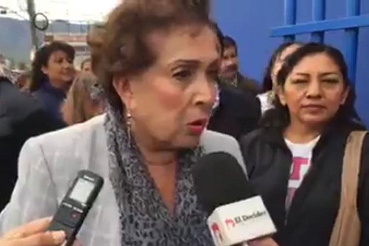 Se registra mamá de Alcalde por el PAN