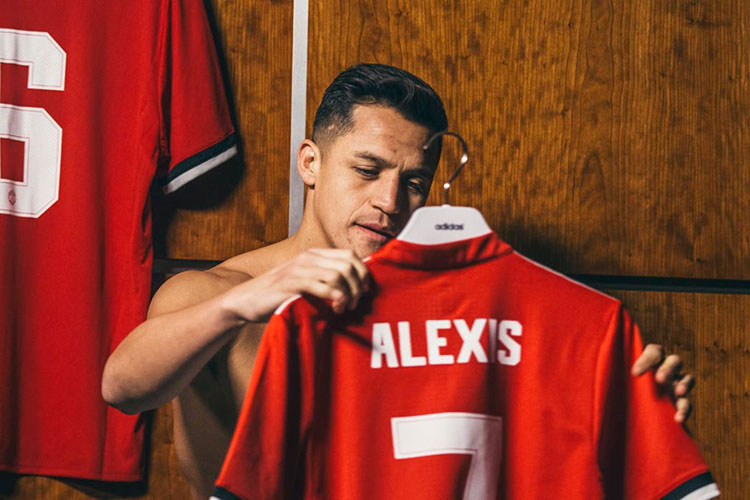 Alexis Sánchez llega al Manchester United