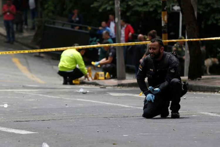 Asesinan a 7 personas en bar de Colombia